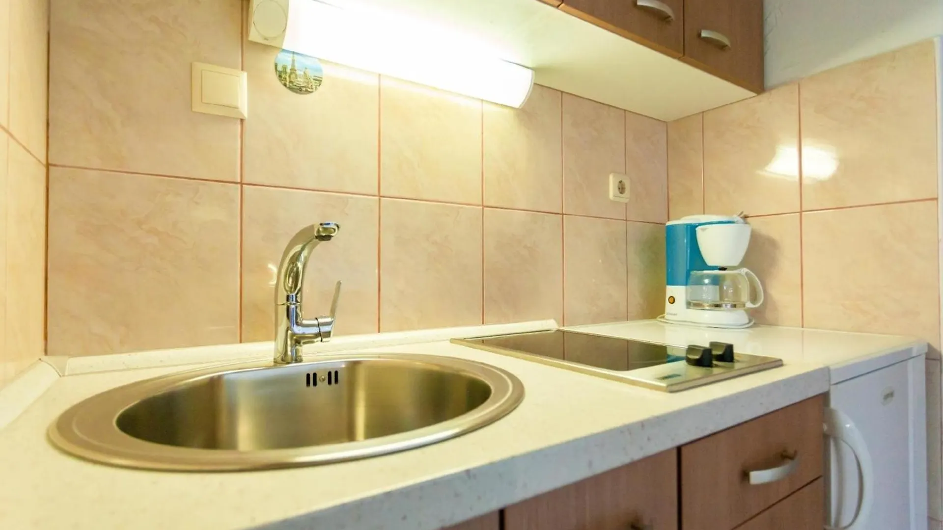 Studio Fuer 2 Personen Ca 25 Qm In Njivice, Kvarner Bucht Krk Croatia