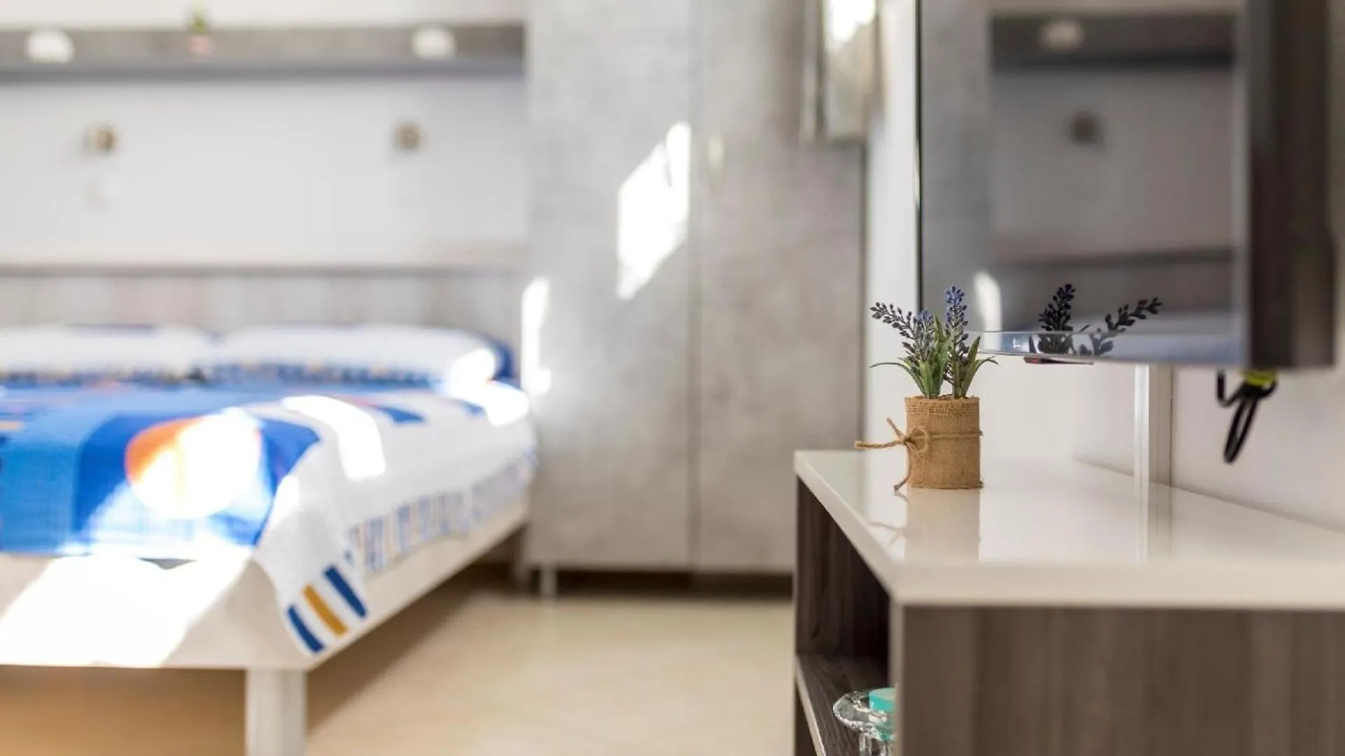 Studio Fuer 2 Personen Ca 25 Qm In Njivice, Kvarner Bucht Krk Njivice